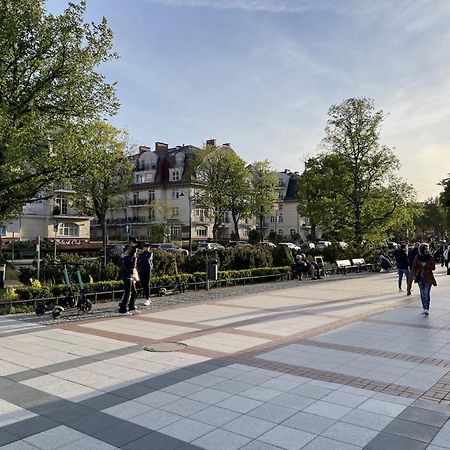 Apartment Gyna - Promenade - Strandnah Świnoujście  Eksteriør billede